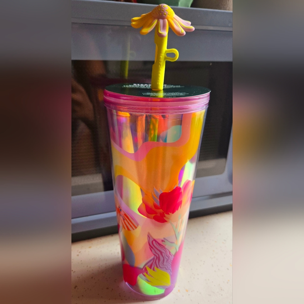 Starbucks Flower Field Plastic Cold Cup with Flower Straw Topper 24 ounce LE